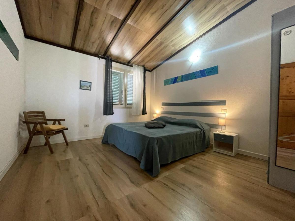 Ferienwohnung Sa Domo De Mannoi Orosei Exterior foto